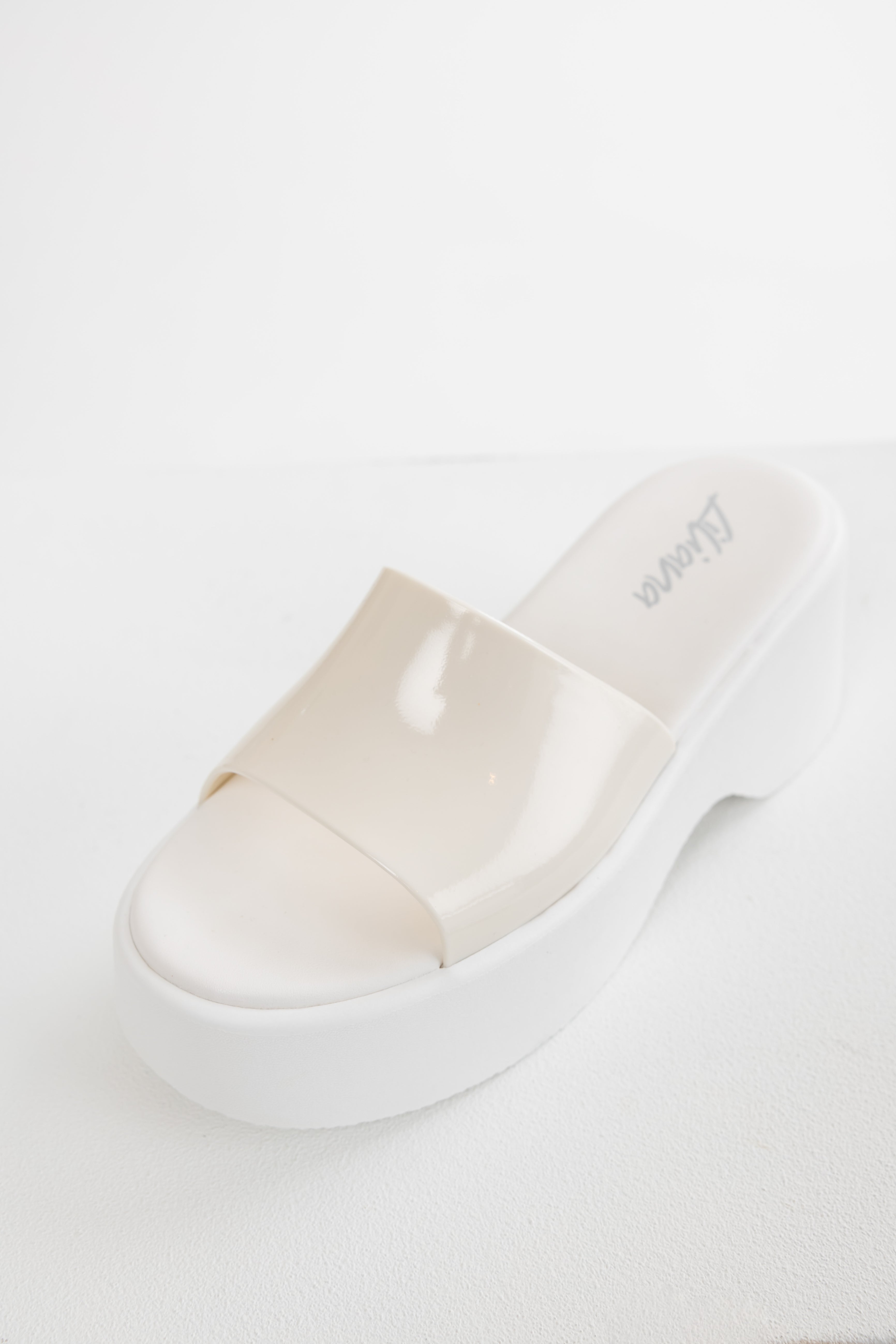 White Single Band Platform Wedge Sandals-Newayad