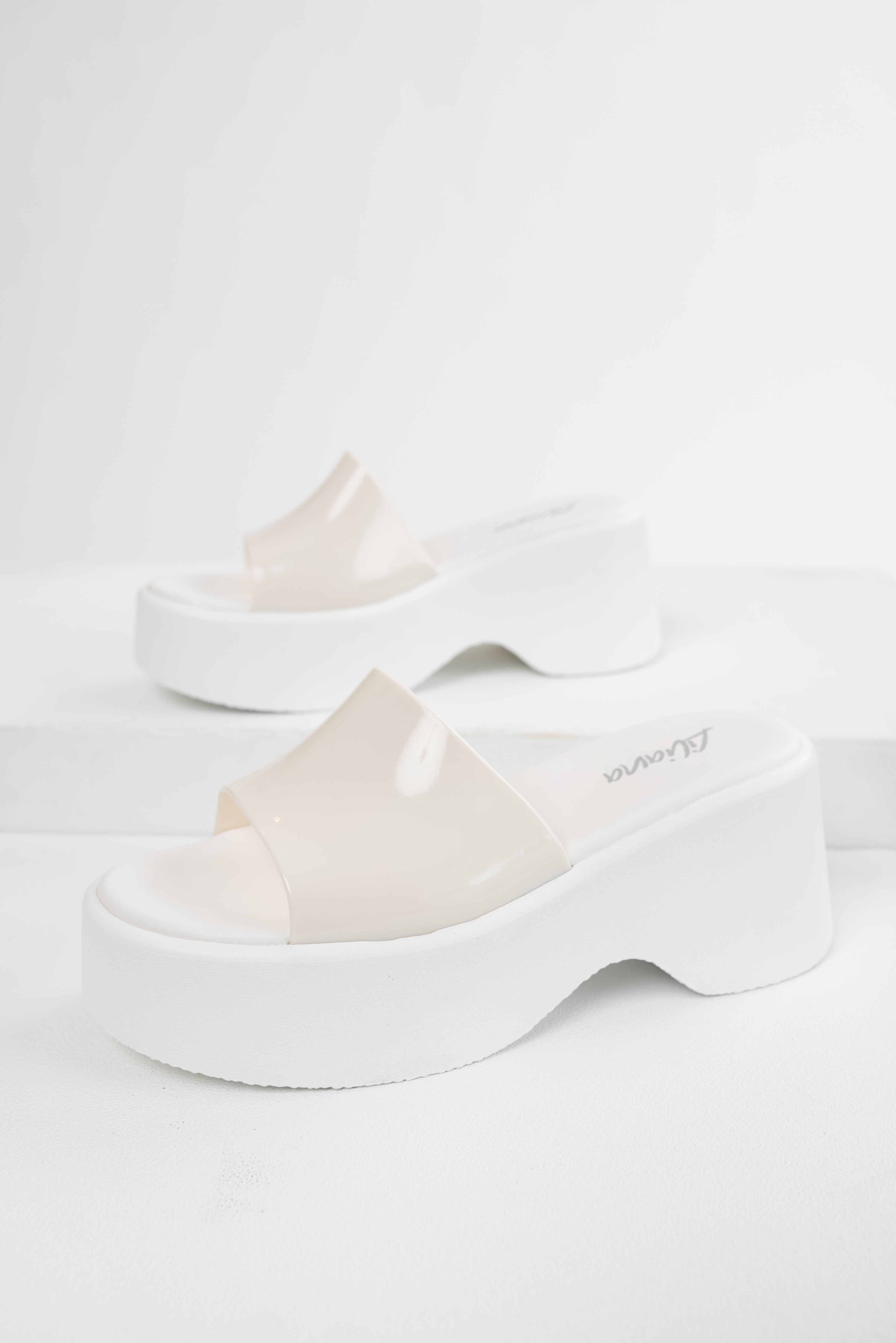 White Single Band Platform Wedge Sandals-Newayad
