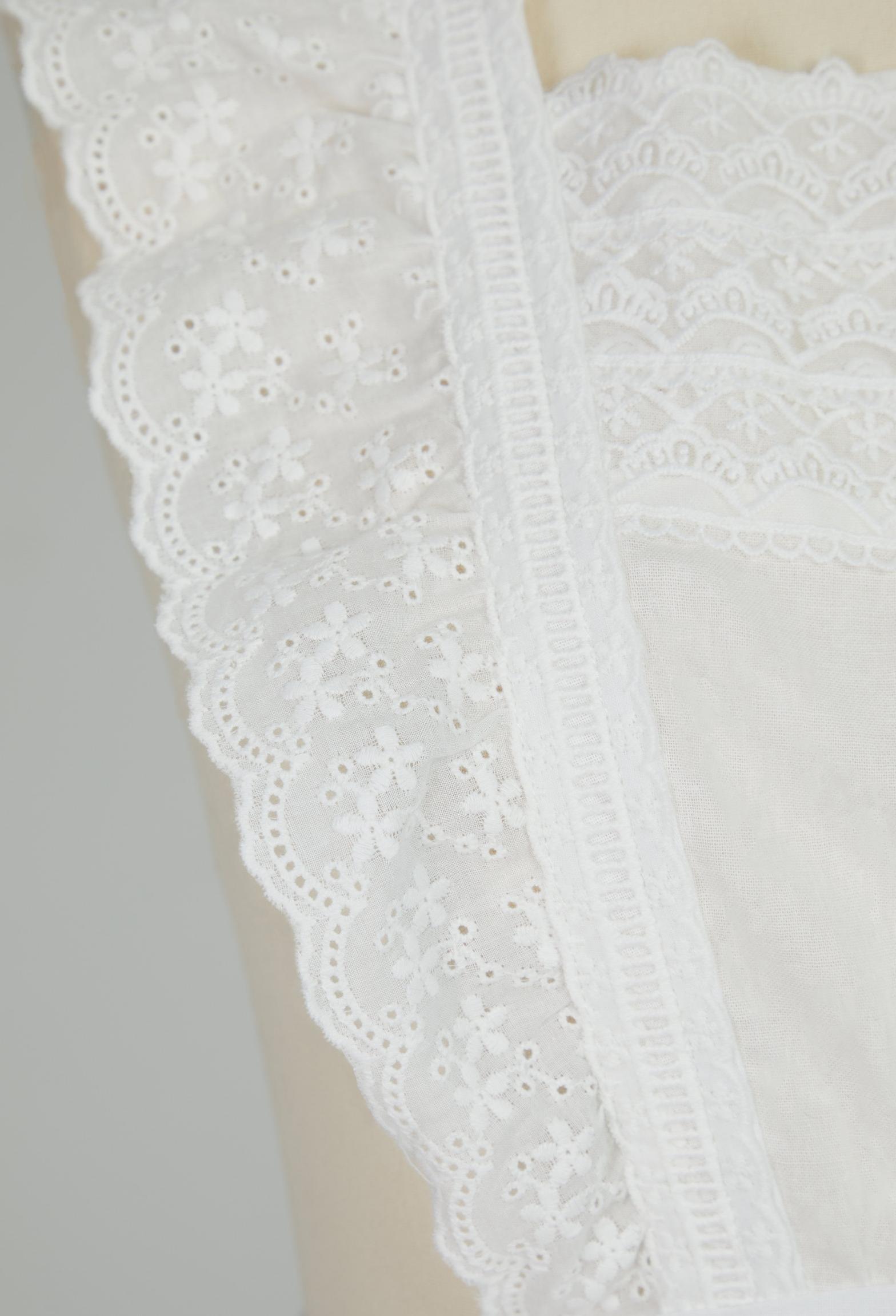 Medieval Renaissance Cosplay Accessory Victorian Apron and Ruffle Head Accessory