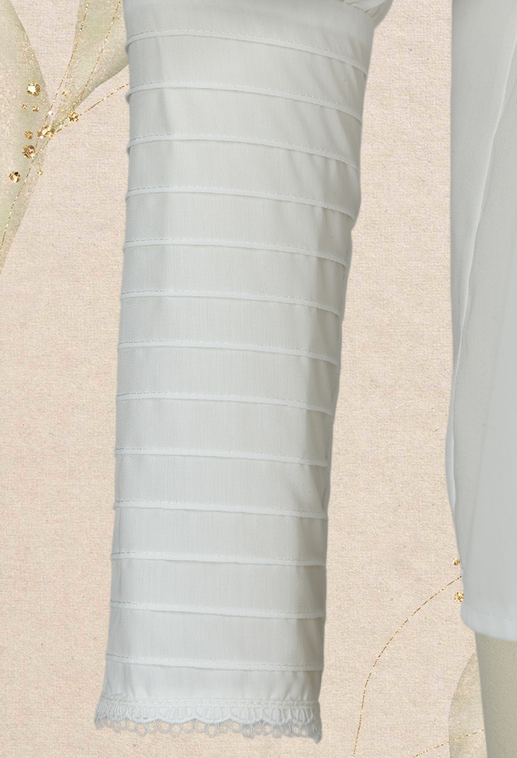 Medieval Renaissance Style White Shirt with Brooch Edwardian Ruffle Trim Puff Sleeves Blouse