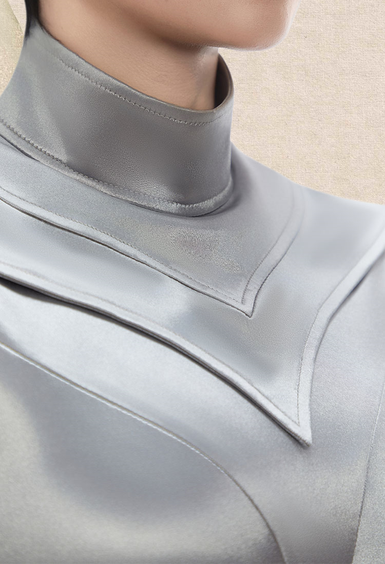 Medieval Elegant Female Warrior Dress Women Knight Maxi Dress with Gloves and Wrist Armor