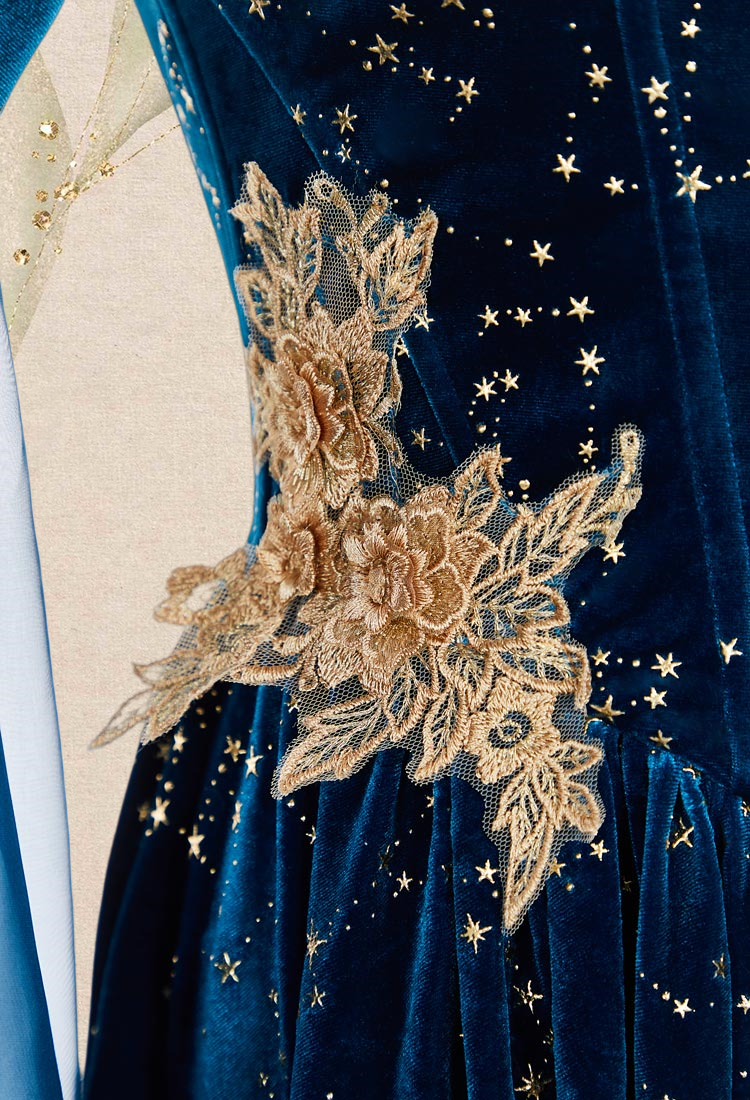 Medieval Renaissance Elf Style Blue Velvet Dress with Sleeves