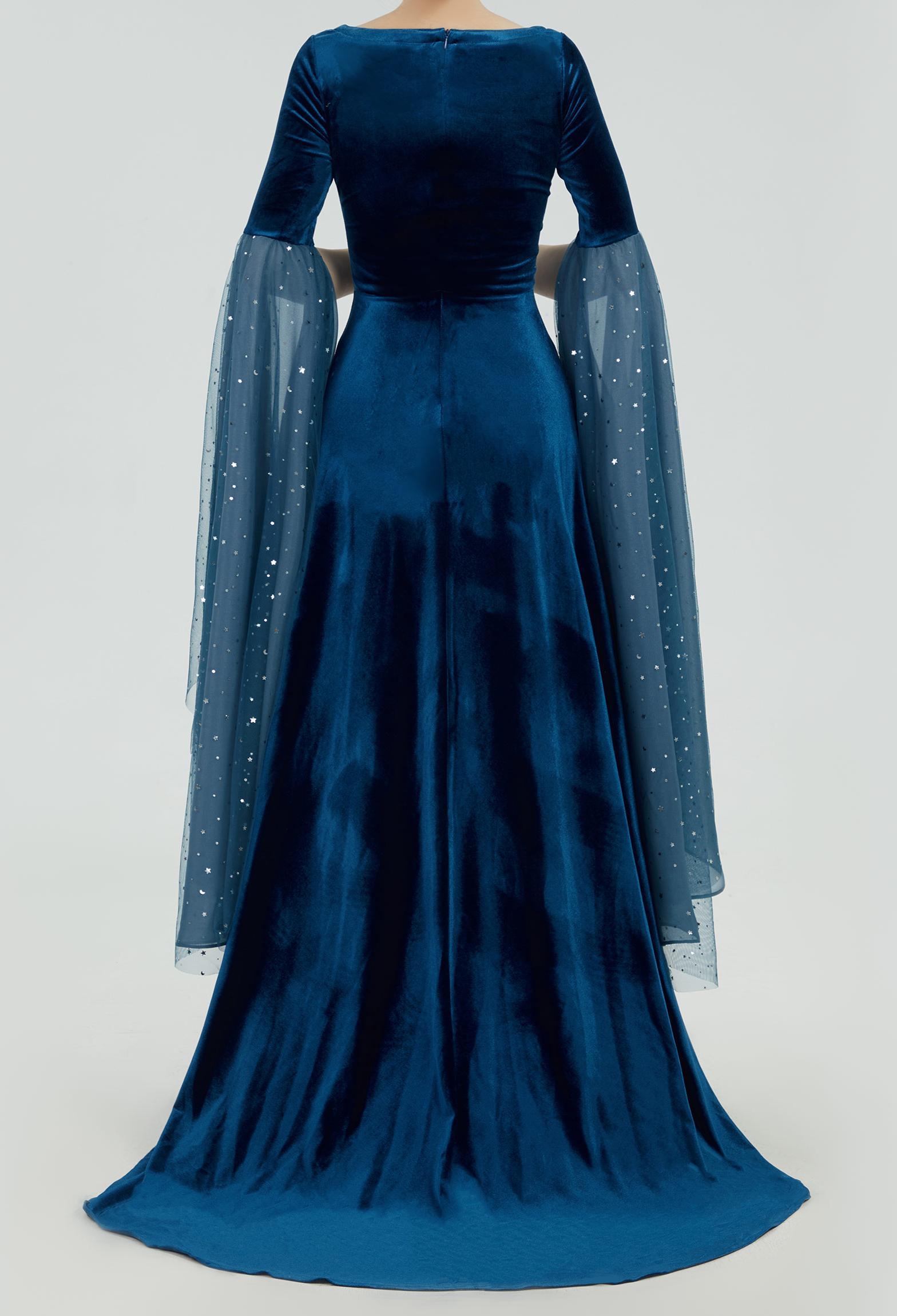 Medieval Renaissance Costume Historical Retro Celtic Fairy Velvet Gown V-neck Lace-up Long Sleeves Dress