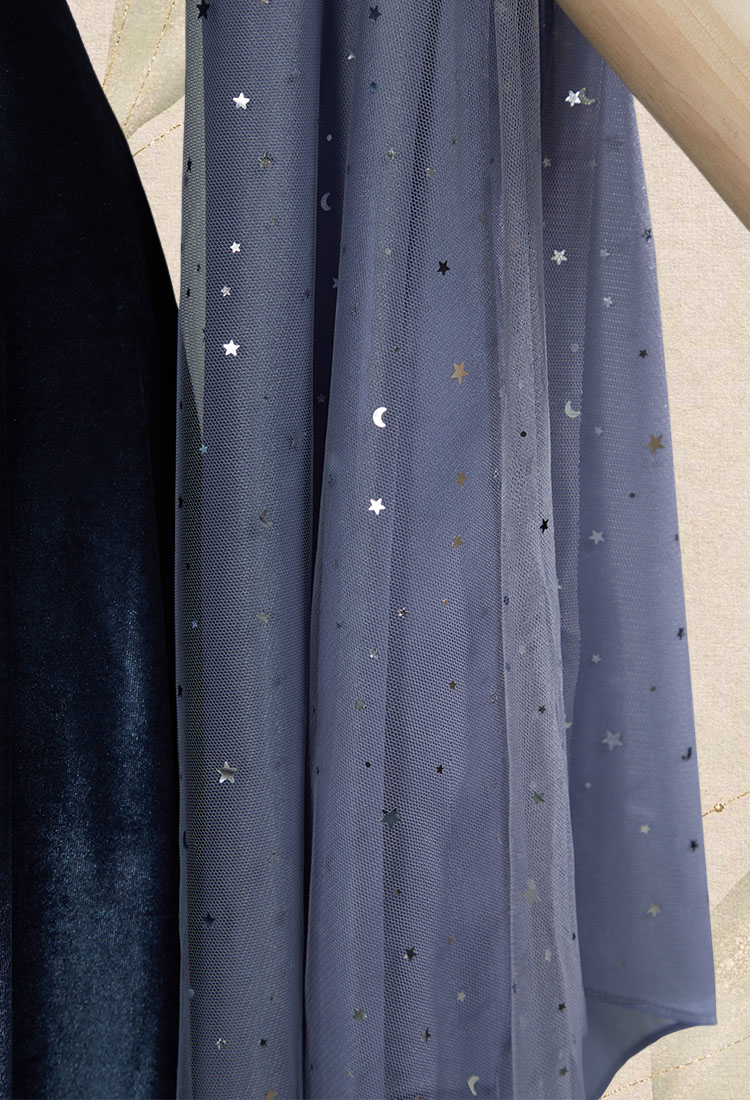 Medieval Renaissance Costume Fairy Style Gray Velvet Long Lace Up Dress