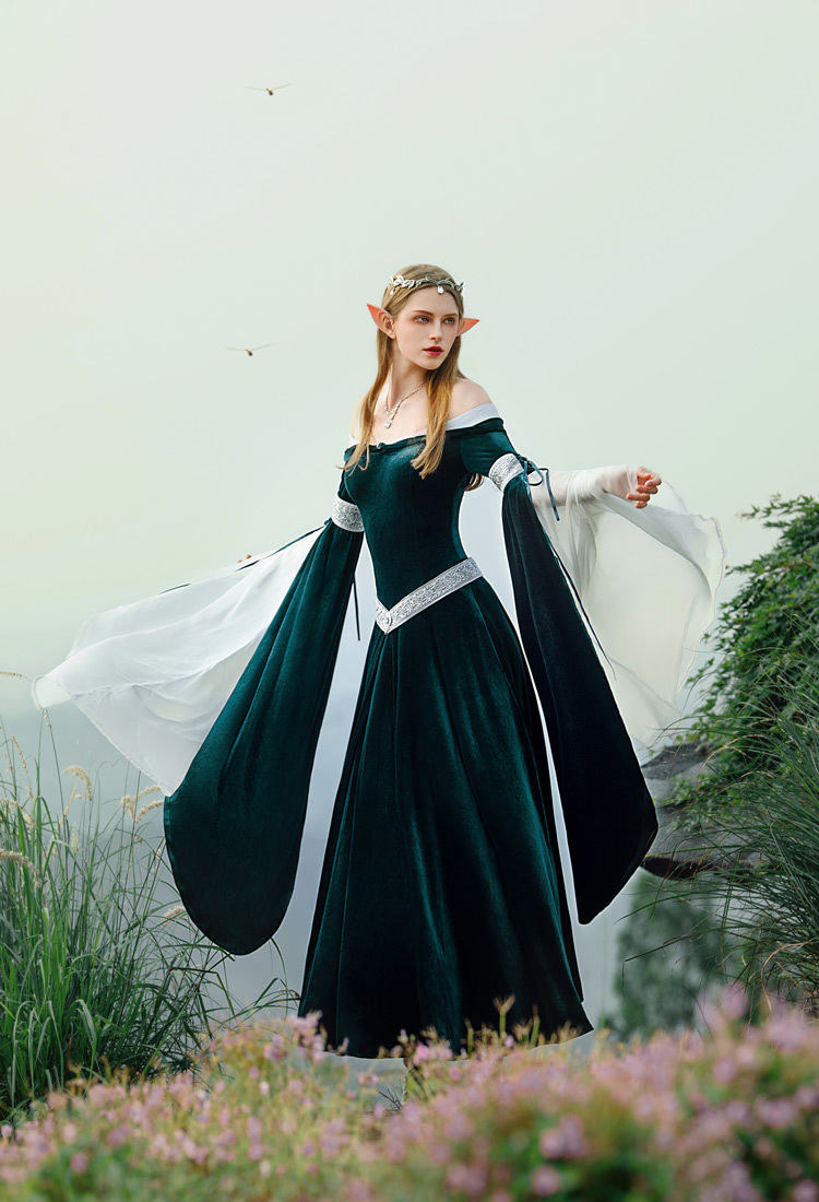 Medieval Renaissance Costume Elf Style Off Shoulder Green Velvet Long Slim-fit Dress