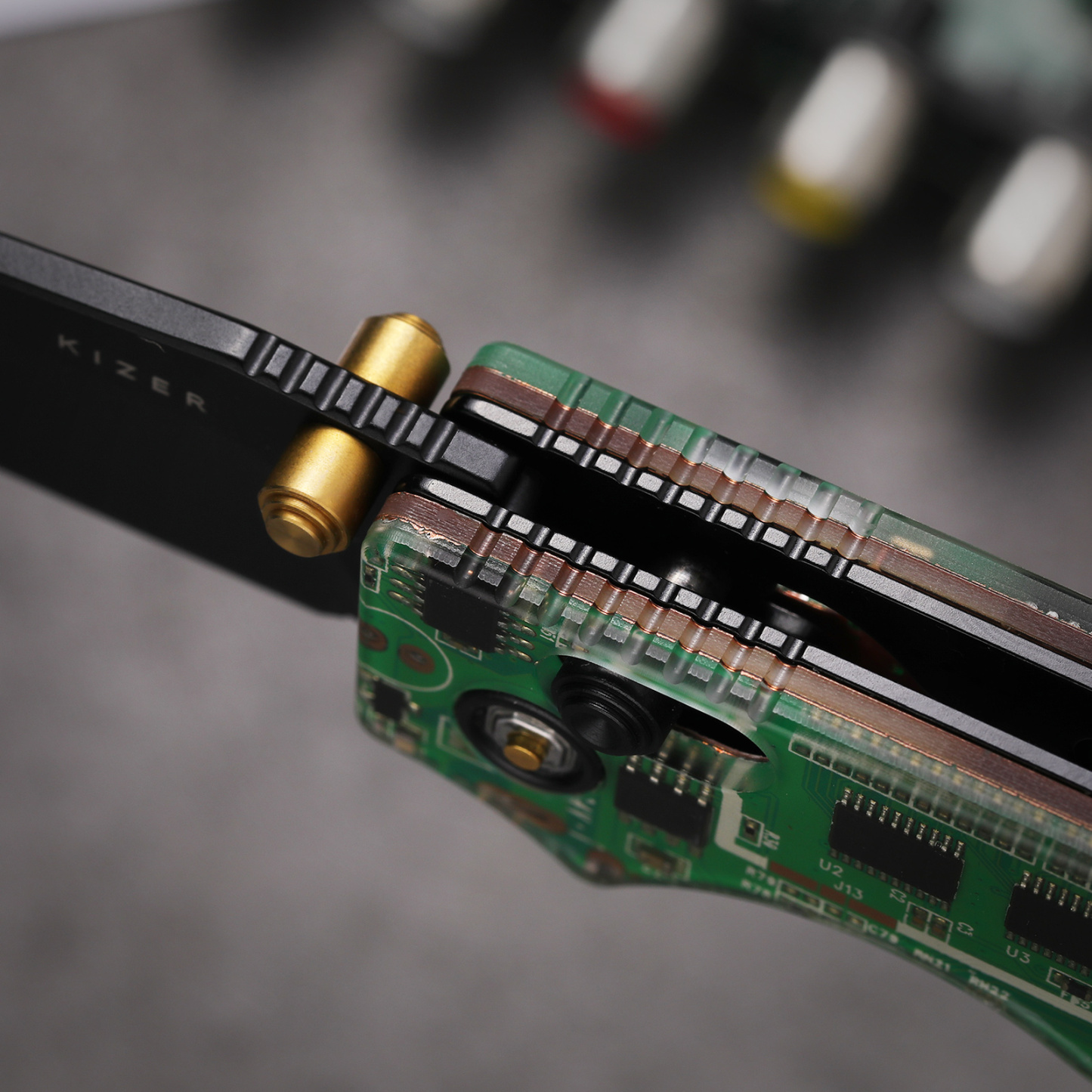 Drop Bear 2 | Resin & PCB | Kizer Clutch Lock™ | 14C28N | KizerV™ 3619.2KS2