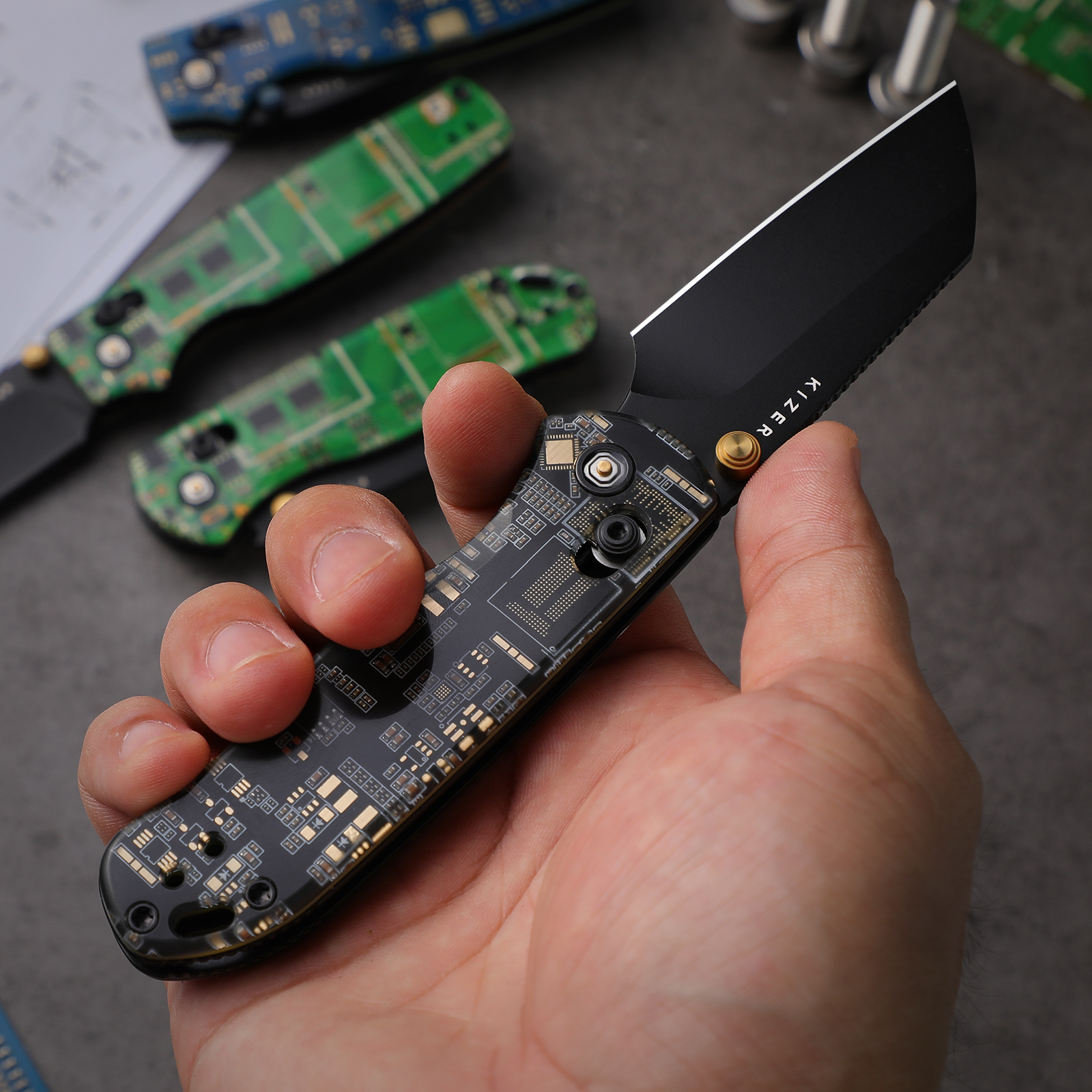 Original 2 | Resin & PCB | Kizer Clutch Lock™ | 14C28N | KizerV