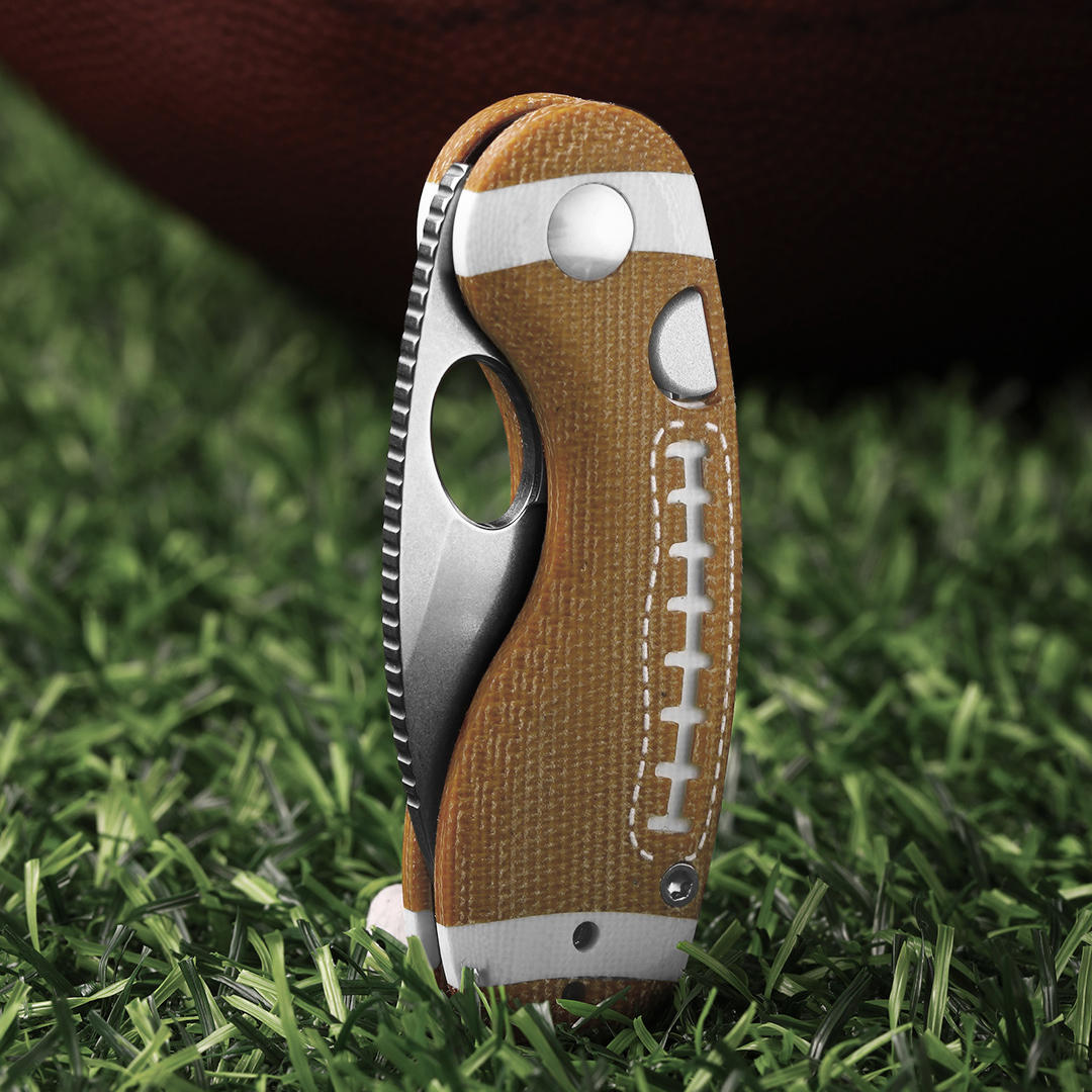 Microbe™ | Football | Kizer Button Liner Lock™| KizerV™ 2742A8