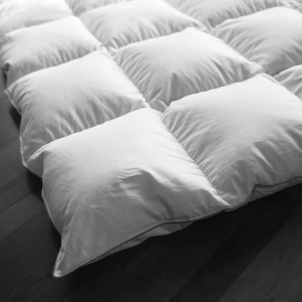 Luxurious Hungarian Goose Feathers Down Comforter