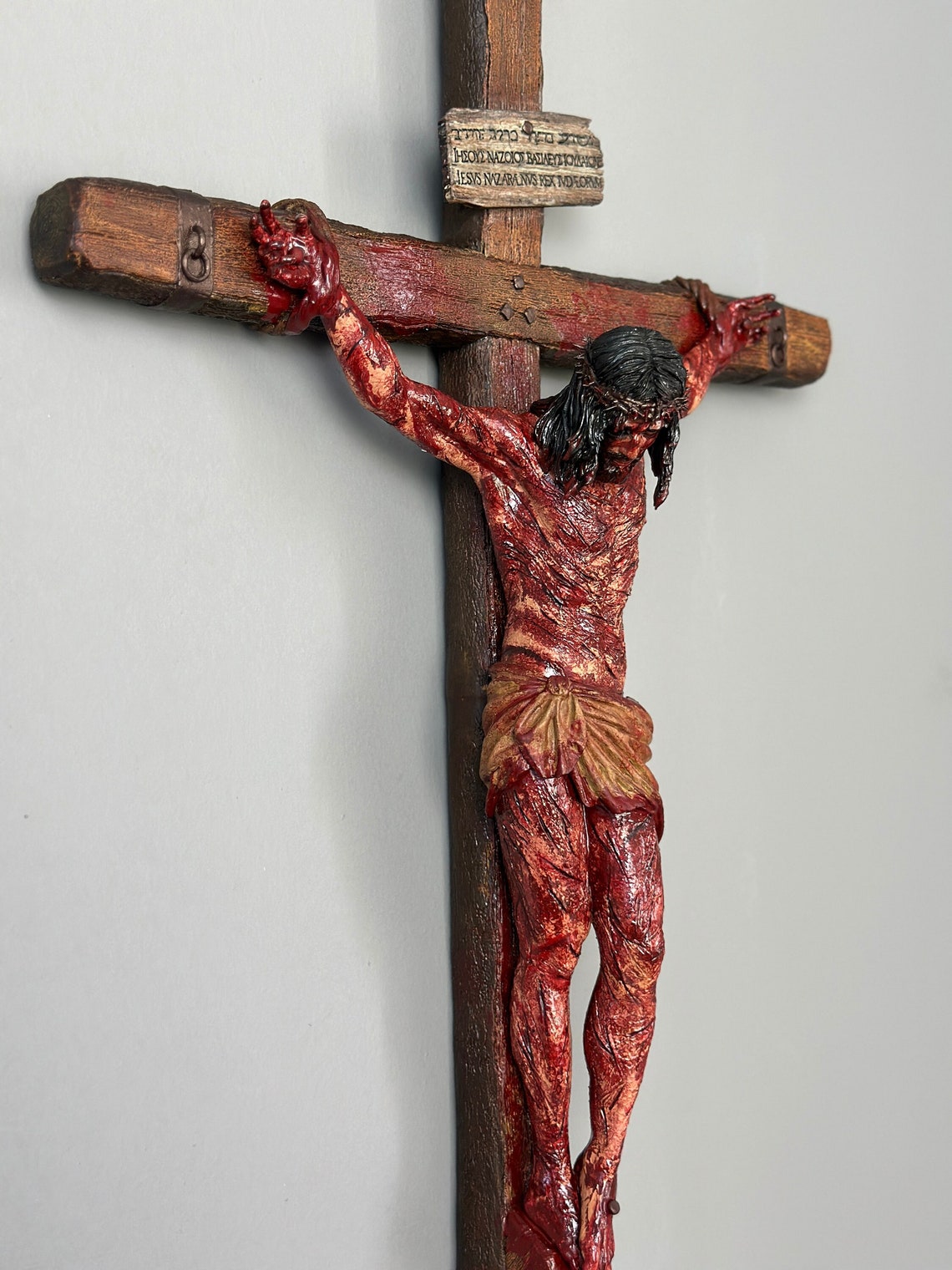 ✝️Handmade - Realistic Crucifix Christ