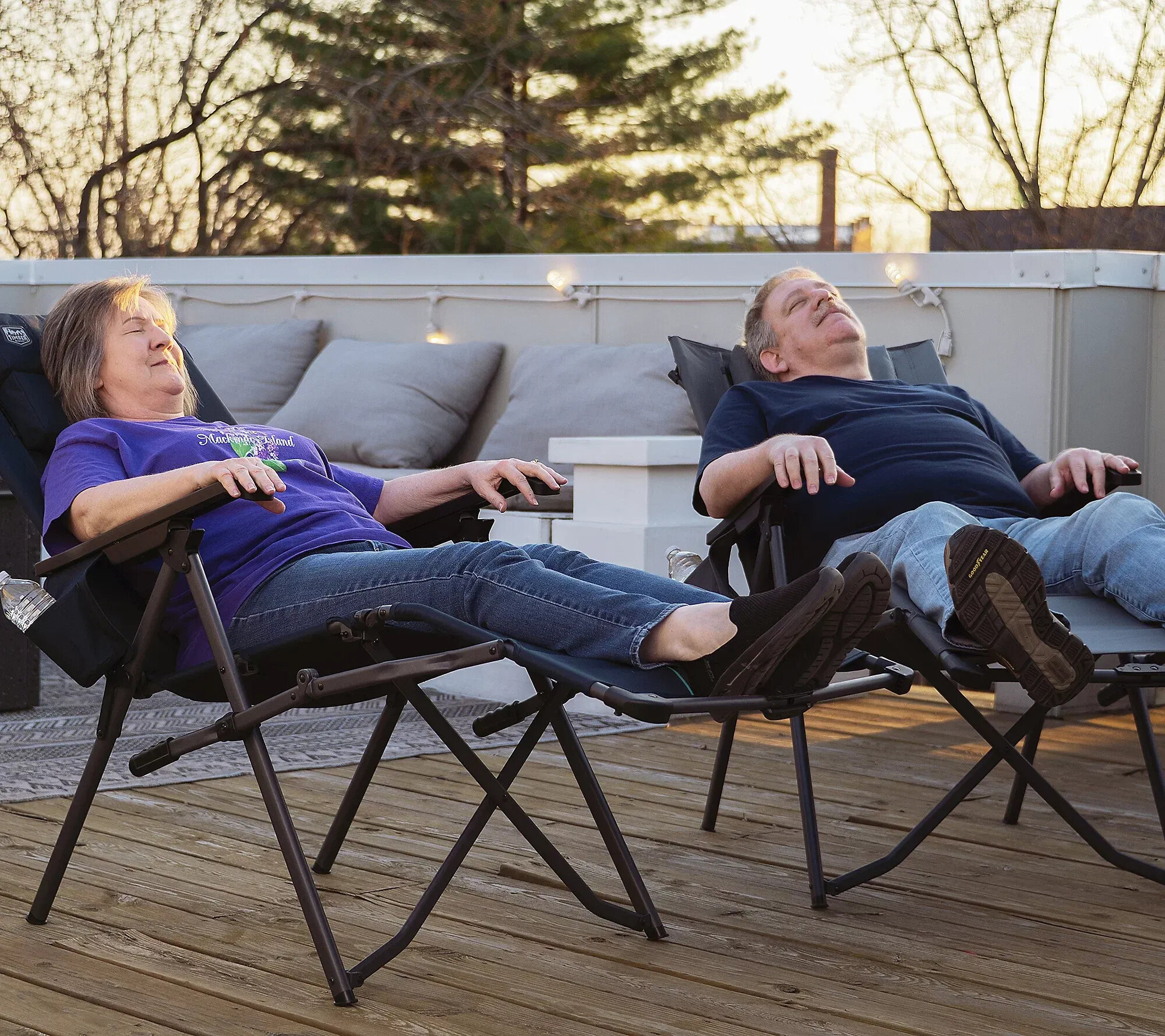 ⏰𝐅𝐢𝐧𝐚𝐥 𝐌𝐚𝐫𝐤𝐝𝐨𝐰𝐧𝐬 𝐒𝐭𝐚𝐫𝐭 𝐍𝐨𝐰🔥Buy 1 Get 1 Free🎁Timber Ridge Portable Lounger Chair with Footrest