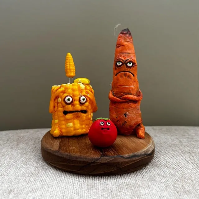 😆Cranky Carrot Figurine🥕