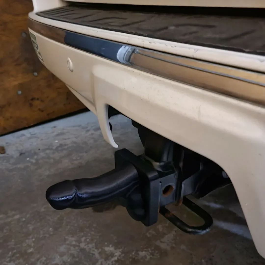 🤣Funny Trailer Hitch Cover