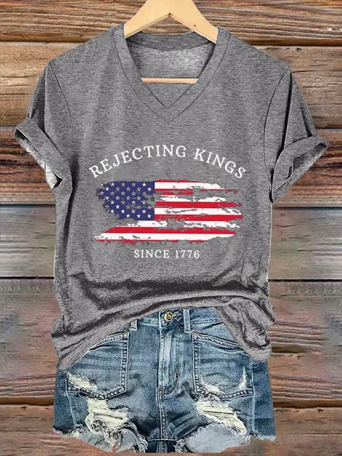 Women's Rejecting King American Flag 4th Of July Graphic Tee