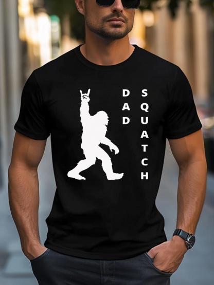 Unisex Dad Squatch Funny FatherS Day Bigfoot Dad T-Shirt