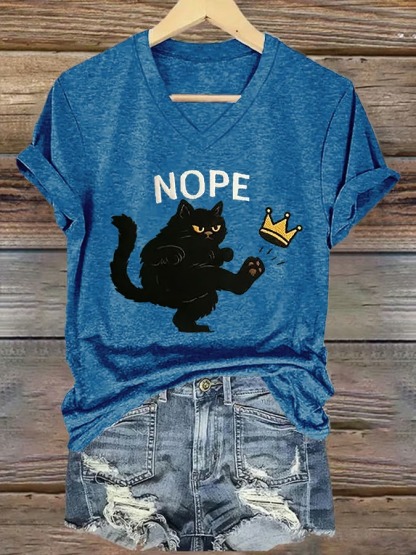 Women's V-Neck Retro No Kings In America Cat Crown Graphic Tee