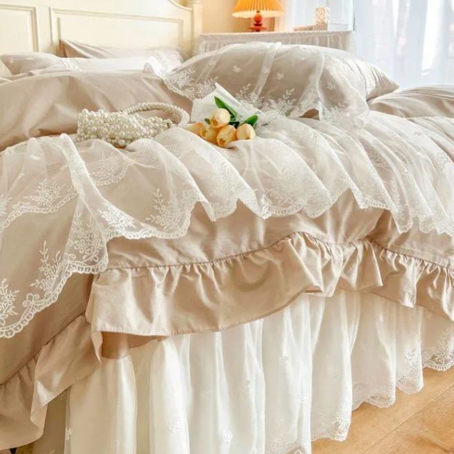 Luxury Romantic Lace Pure Cotton Complete Sets