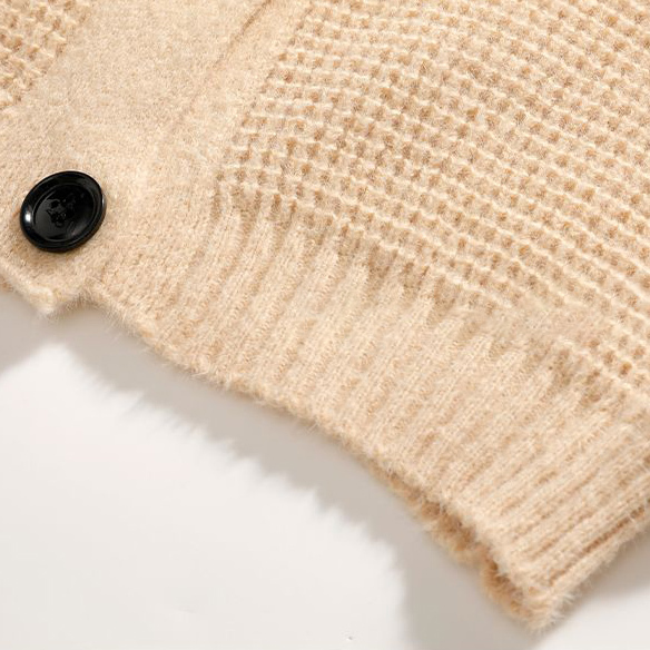 Men's warm turtleneck buttoned knitted sweater jacket