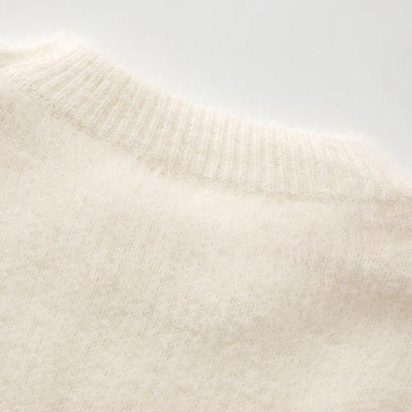 Men's casual round neck knitted long-sleeved sweater