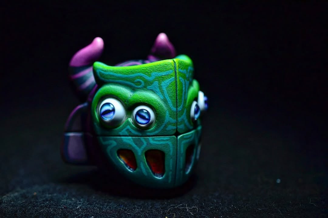 🔥Last Day 49% OFF👹Demon Cube Weirdo: The Puzzle That Stares Back