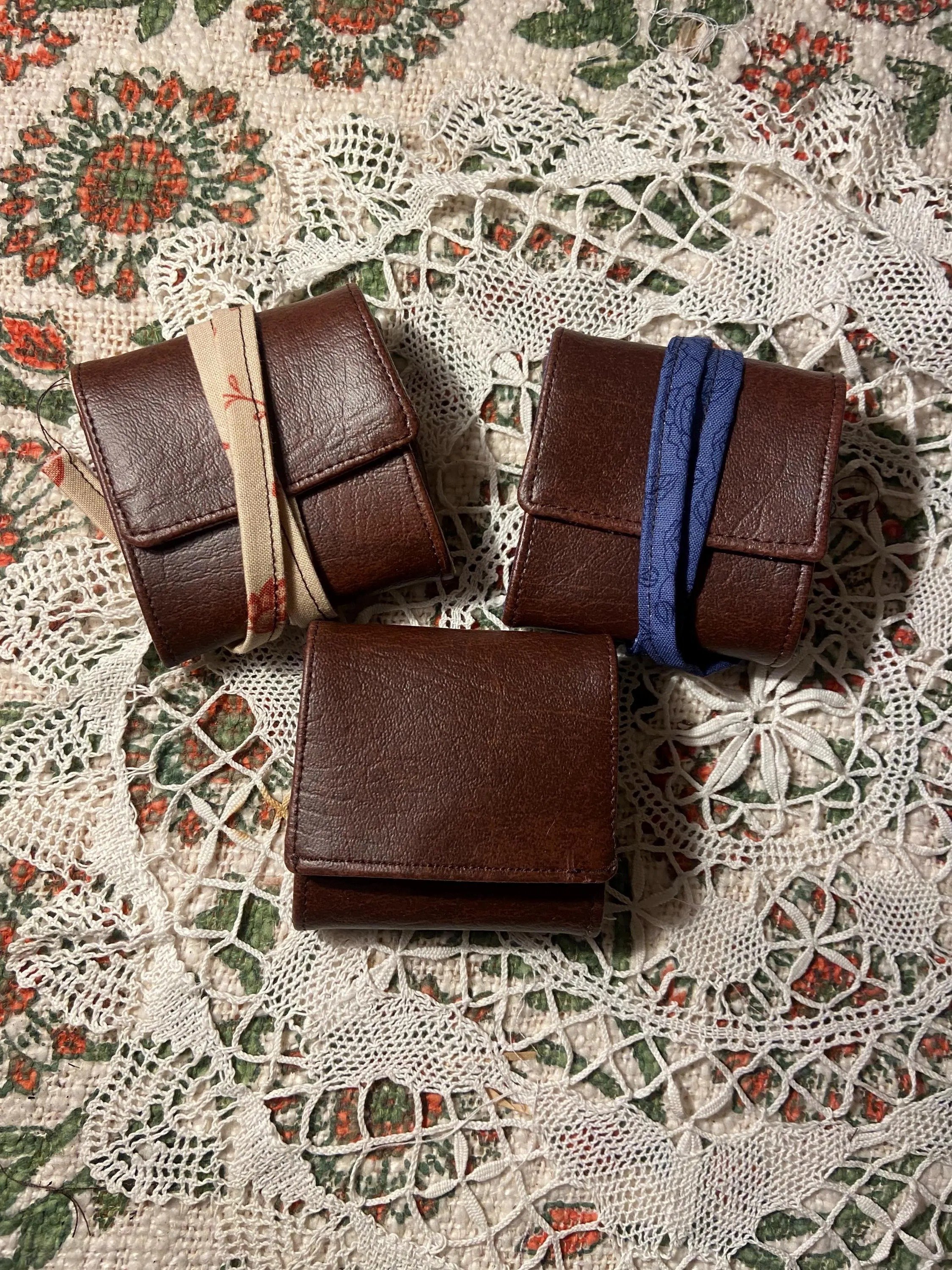 🔥Flash Sale 60% OFF✝️Handmade Portable Catholic Altar for Daily Prayer & Devotion|🎁Christian Catholic Gifts