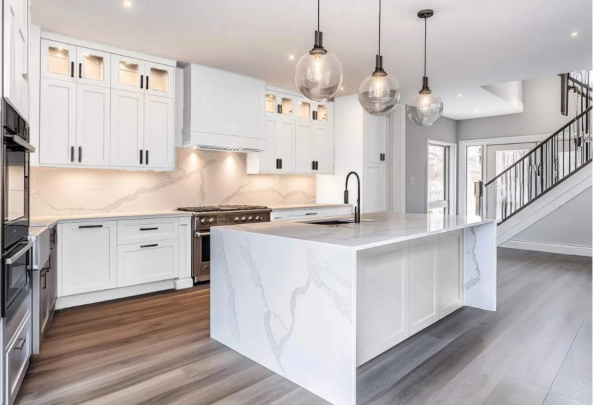 Franco Collection White Shaker (Framed)