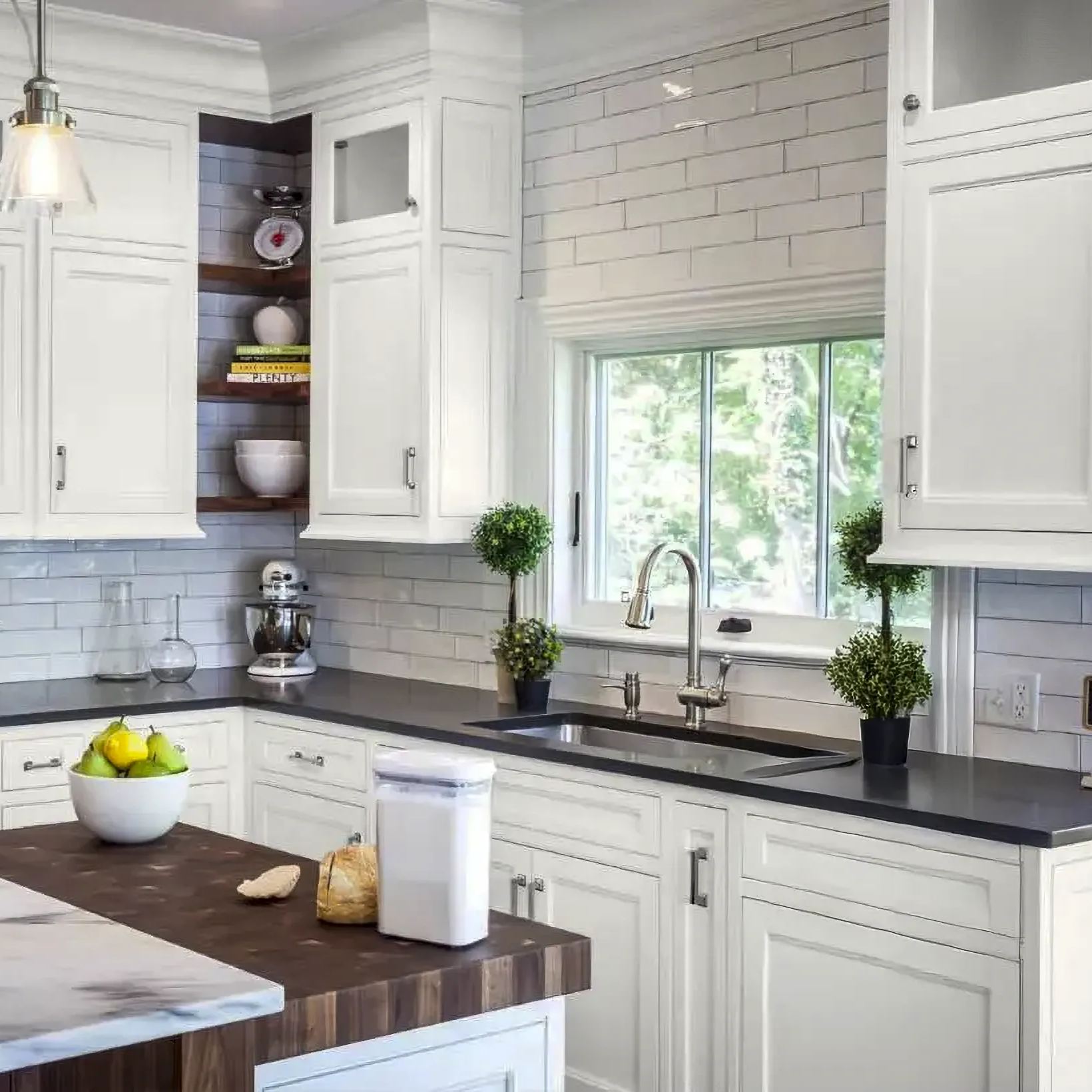 Irena Collection - White Dual Shaker Sample Door