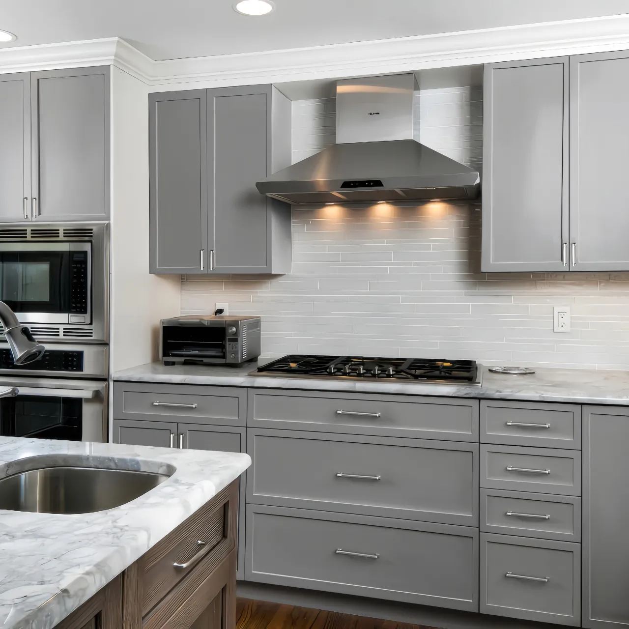 Shady Collection Slim Gray Shaker (Frameless) Sample Door