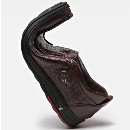 Men's Lightweight, Comfortable Walking Shoes