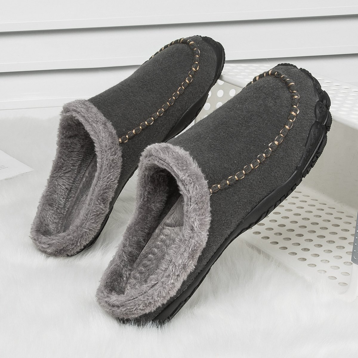 Men's Comfort Winter Warm Fleece Lined Casual Slippers Waterproof Indoor Outdoor Non-slip House Shoes