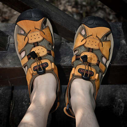 Sinarey  Men's Sandals Arch Support Casual Genuine Leather Summer Outdoor Beach Fisherman Sandals