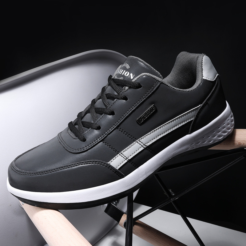 MEN'S COMFORTABLE WATERPROOF OUTDOOR SNEAKERS