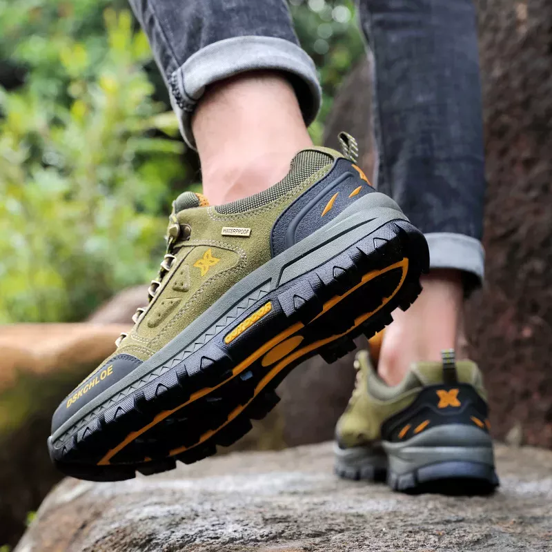 2023 New Men High Quality Arch Support Breathable Outdoor Walking Shoes