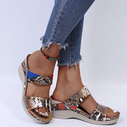 👍Last Day Promotion 70% OFF –2025 🌹New Leopard Print Leather Wedge Soft Sole Sandals