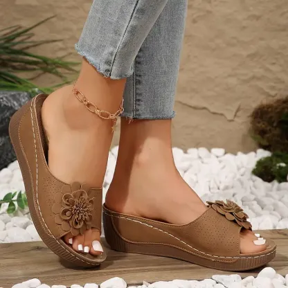 🔥Last Day Promotion 50% OFF - Women's Floral Decor Comfort Wedge  Sandals