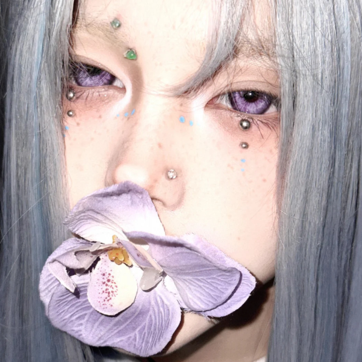 Akiwaii Neonelle Purple [Yearly]