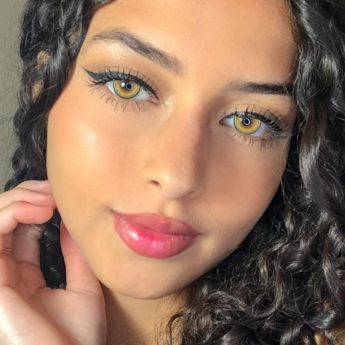 Akiwaii Tinsel Brown [Yearly]