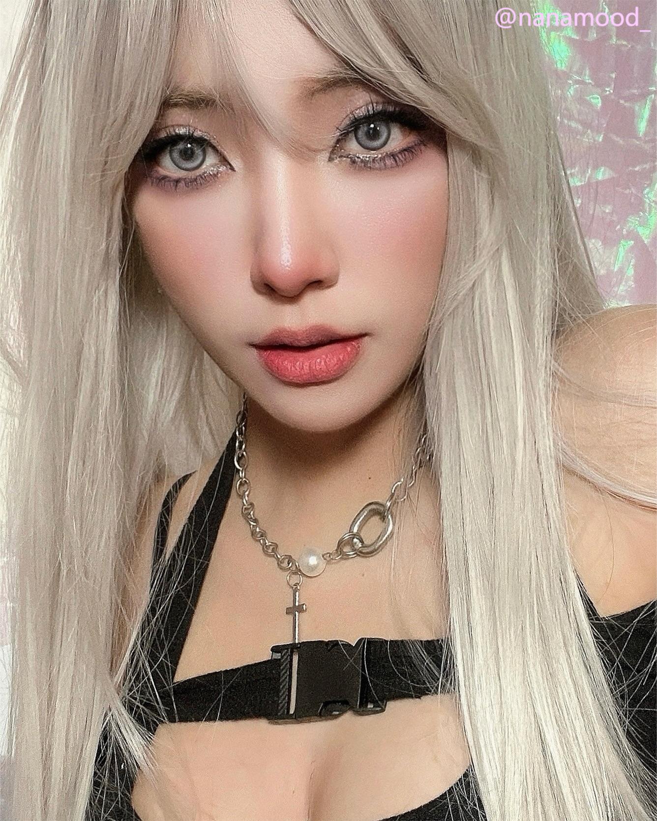 Akiwaii Koi Grey [Yearly]