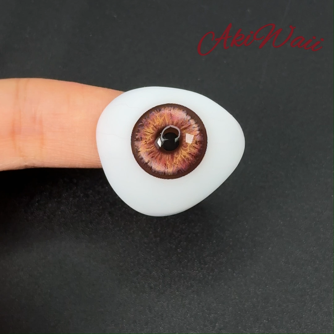 Akiwaii Isolde Brown [Yearly]