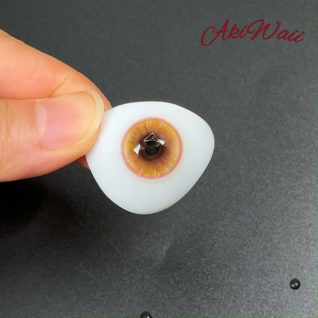 Akiwaii Limora Brown[6-Month Wear]