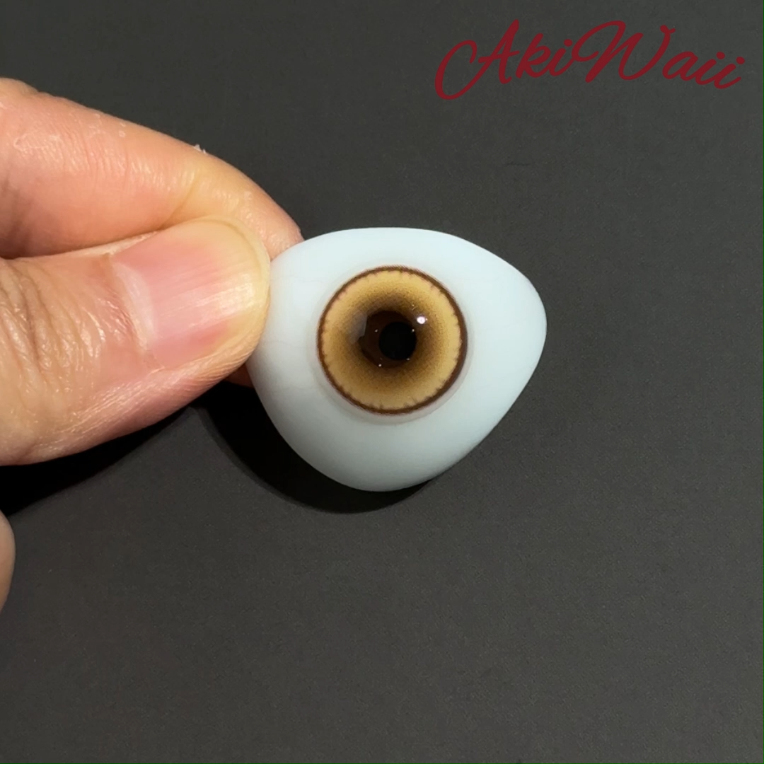 Akiwaii Stargleam Brown [6-Month Wear]