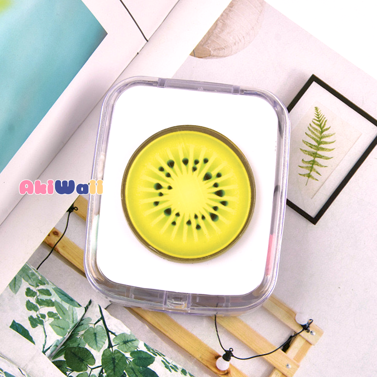Akiwaii Solstice Star Lens Case
