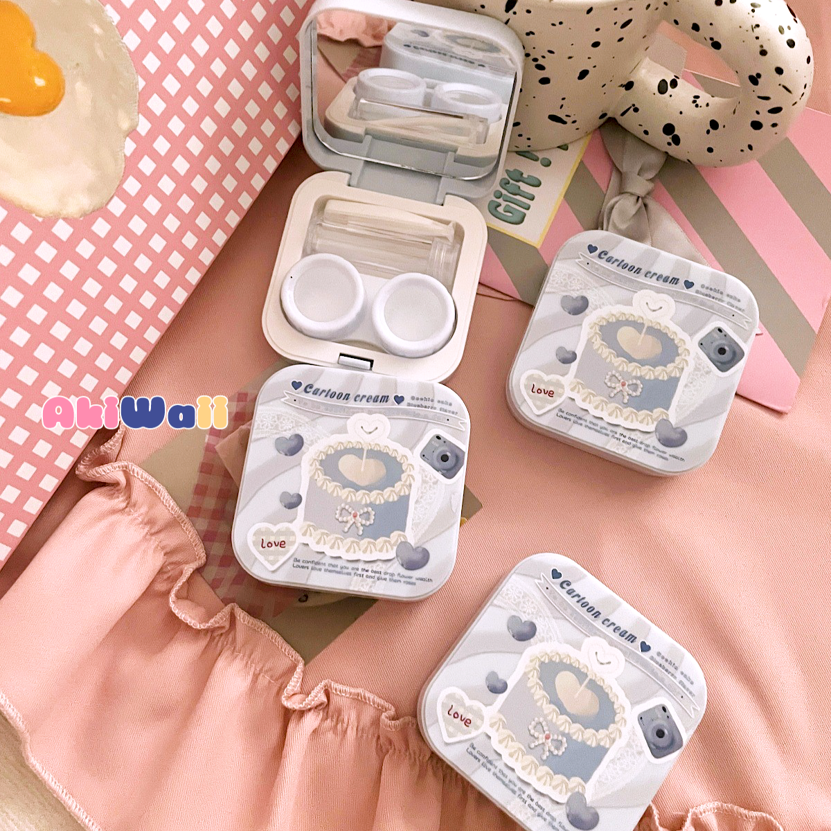 Akiwaii TwinkleGaze Lens Case