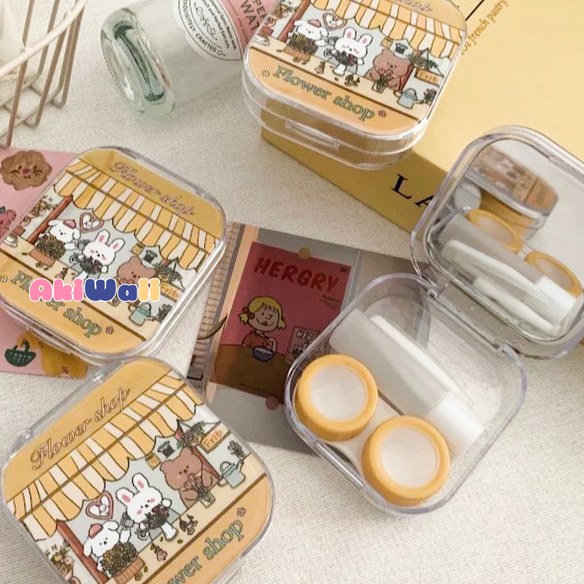 Akiwaii LunaLens Lens Case