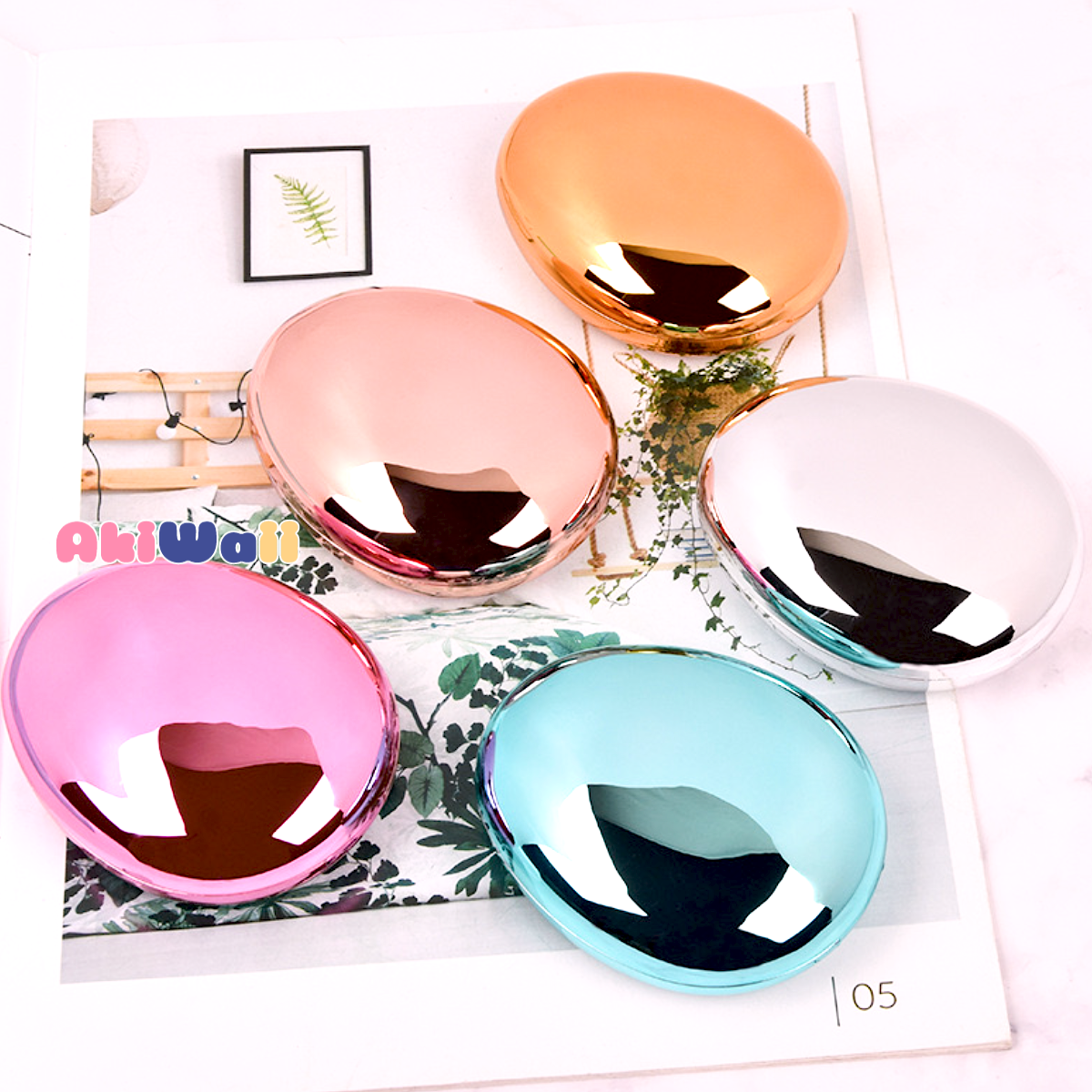 Akiwaii Mystirise Lens Case