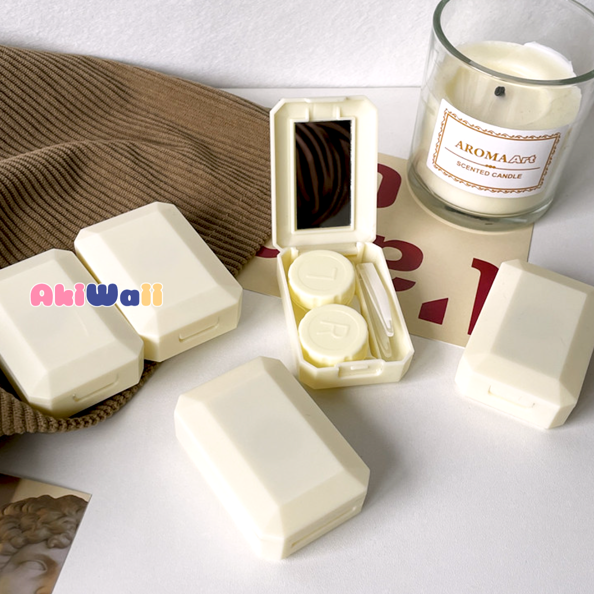 Akiwaii Radiant Mist Lens Case