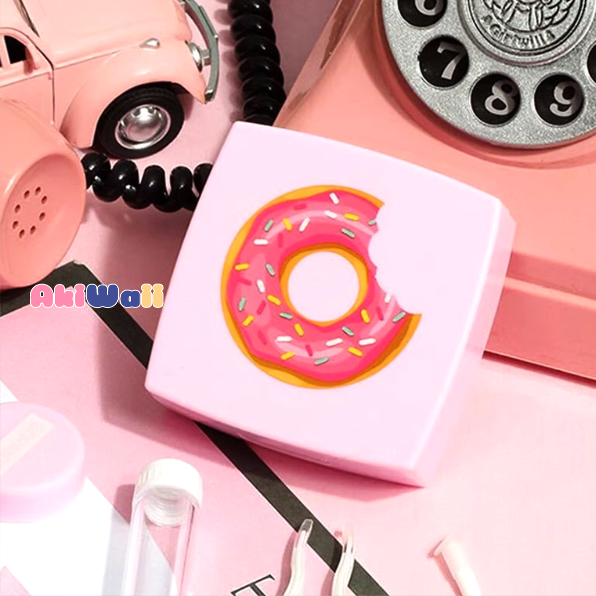 Akiwaii Iridescent Ray Lens Case