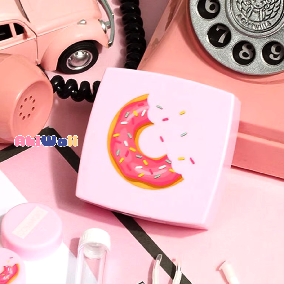 Akiwaii Iridescent Ray Lens Case