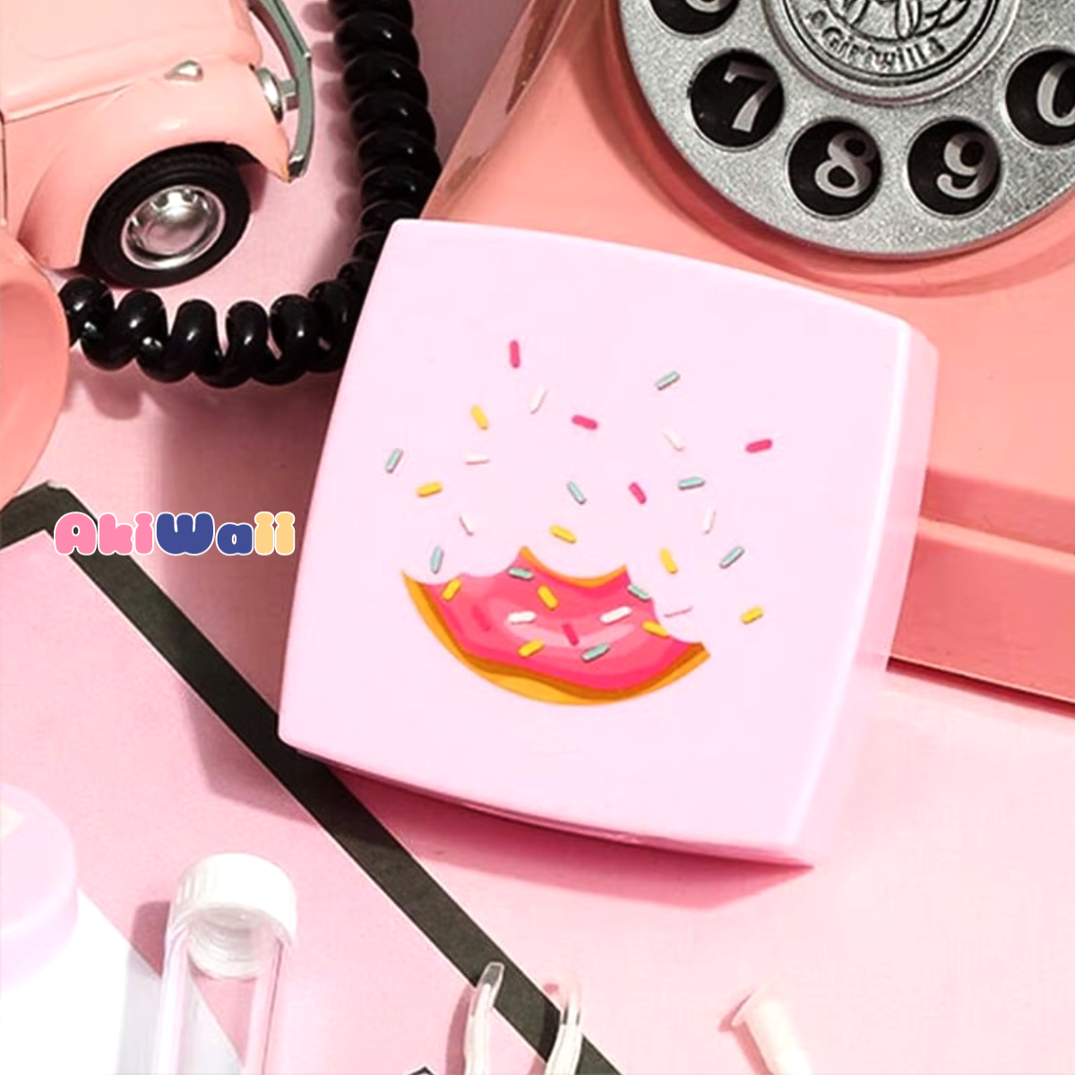 Akiwaii Iridescent Ray Lens Case
