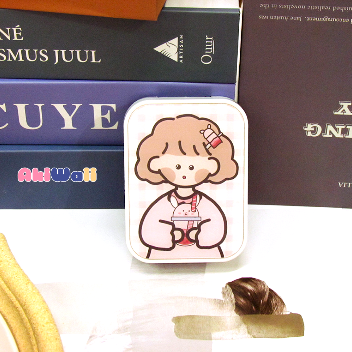 Akiwaii Sparklite Lens Case